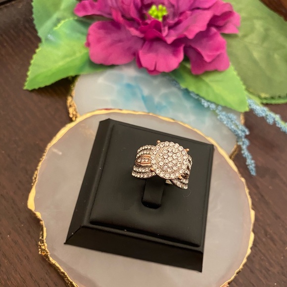 Gold & Silver Exquisite Rhinestone Solitaire Ring - Picture 6 of 11